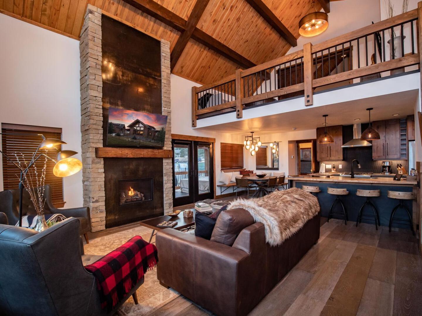 Chic Retreat Indoor Outdoor Fireplace, Private Jacuzzi, Great Location! Estes Park Pokój zdjęcie